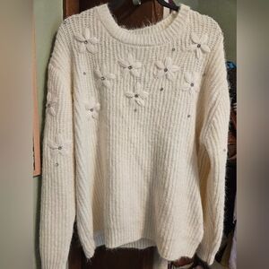 Cream Floral-Appliqué Knit Sweater - Women